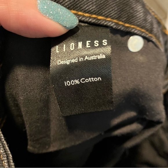 Lioness On My Way Black Tie Dyed High Waisted Mom Jeans - Picture 11 of 12